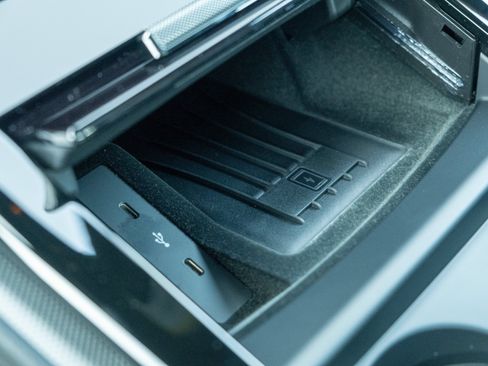 New 2026 Porsche Panamera 4 AWD/4WD image 25
