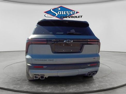 New 2026 Chevrolet Traverse Z71 w/ Enhanced Driving Package AWD/4WD image 4