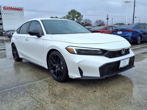 Certified 2026 Honda Civic Sport image 2