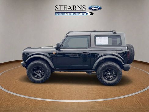 Used 2023 Ford Bronco Badlands AWD/4WD image 3