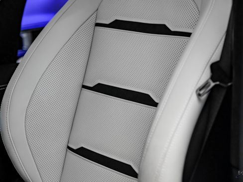 Used 2025 Mercedes-Benz G 63 AMG 4MATIC image 40