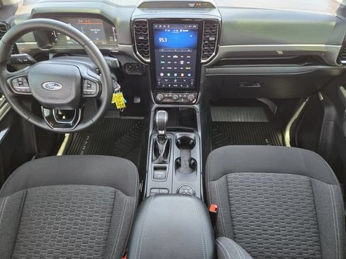 Used 2025 Ford Ranger XLT RWD image 23