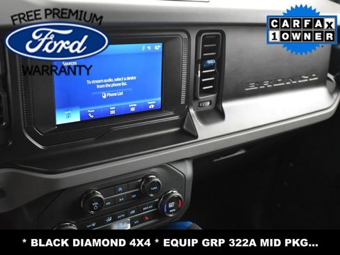 Used 2023 Ford Bronco Black Diamond image 17