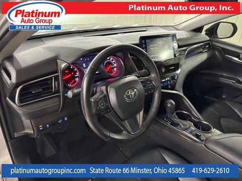 Used 2021 Toyota Camry XSE FWD image 12