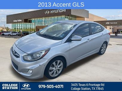 Used 2013 Hyundai Accent GLS w/ Premium Pkg