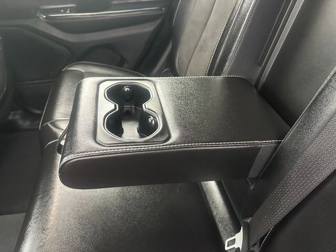 Used 2023 Jeep Grand Cherokee Altitude image 19