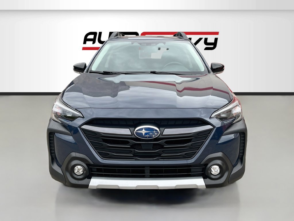 Used 2024 Subaru Outback Limited AWD/4WD image 2