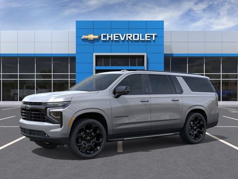 New 2026 Chevrolet Suburban RST AWD/4WD image 2