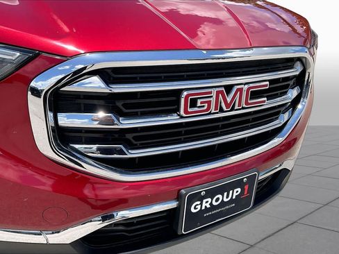 Used 2020 GMC Terrain SLT w/ Preferred Package FWD image 28
