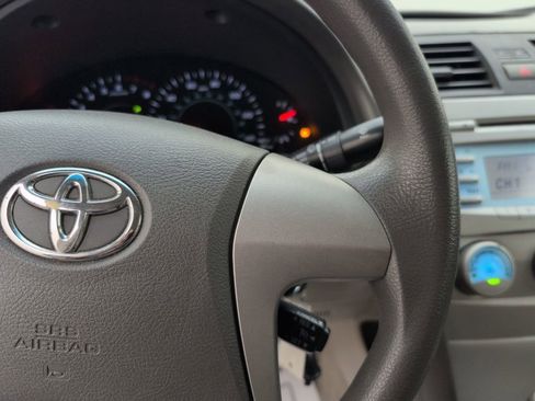 Used 2008 Toyota Camry LE image 32