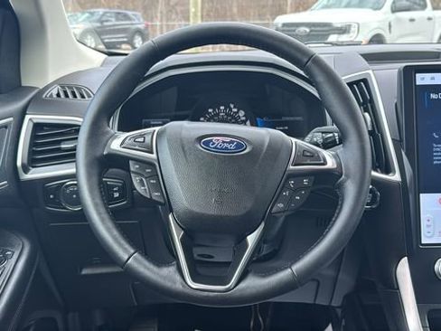 Certified 2024 Ford Edge SEL w/ Convenience Package image 13