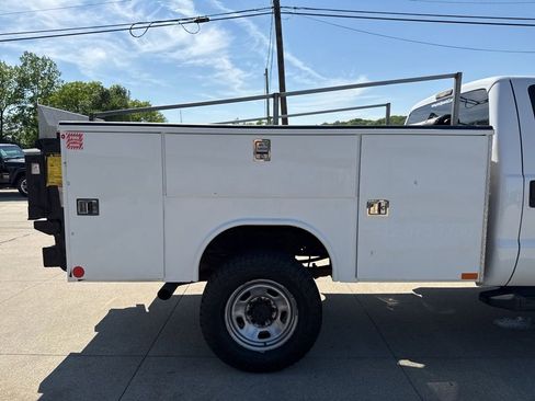 Used 2016 Ford F350 XL w/ Power Equipment Group AWD/4WD image 10