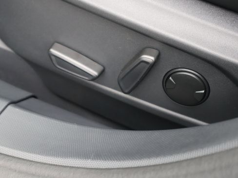 New 2024 Ford Mustang Mach-E Select w/ Comfort Package Lite image 34