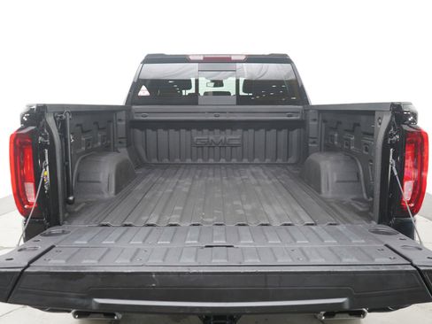 Used 2025 GMC Sierra 1500 AT4 w/ AT4 Preferred Package image 15