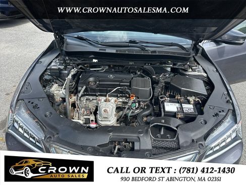 Used 2017 Acura TLX w/ Technology Package FWD image 16