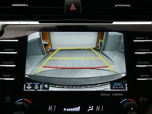 Used 2019 Toyota Camry XSE image 18