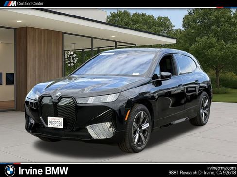Used 2026 BMW iX xDrive45 image 1