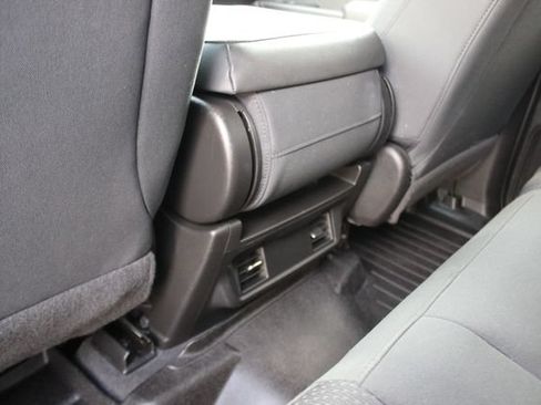 Used 2020 Chevrolet Silverado 1500 Custom Trail Boss w/ Custom Convenience Package AWD/4WD image 22