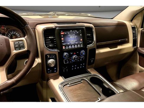 Used 2017 RAM 1500 Laramie Longhorn AWD/4WD image 7