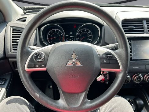 Used 2024 Mitsubishi Outlander Sport ES AWD/4WD image 14