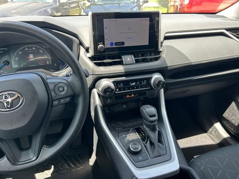 Used 2025 Toyota RAV4 XLE w/ Convenience Package AWD/4WD image 19