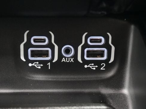 Used 2023 RAM 1500 Limited AWD/4WD image 31