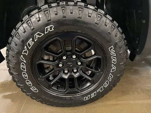 Used 2025 RAM 1500 Rebel w/ Rebel Level 1 Equipment Group AWD/4WD image 23
