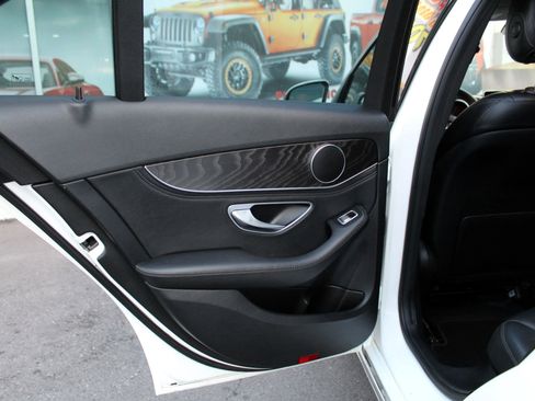 Used 2016 Mercedes-Benz C 300 Sedan image 20