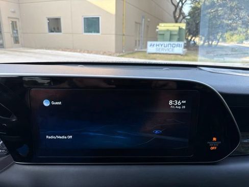 Used 2021 Hyundai Palisade Limited FWD image 10
