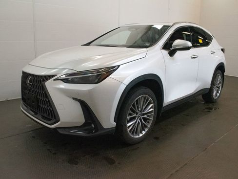 Used 2025 Lexus NX 350 AWD w/ Accessory Package (2T) image 8