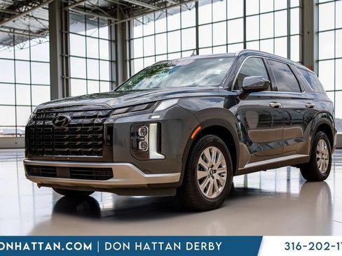 Used 2024 Hyundai Palisade SEL FWD image 1