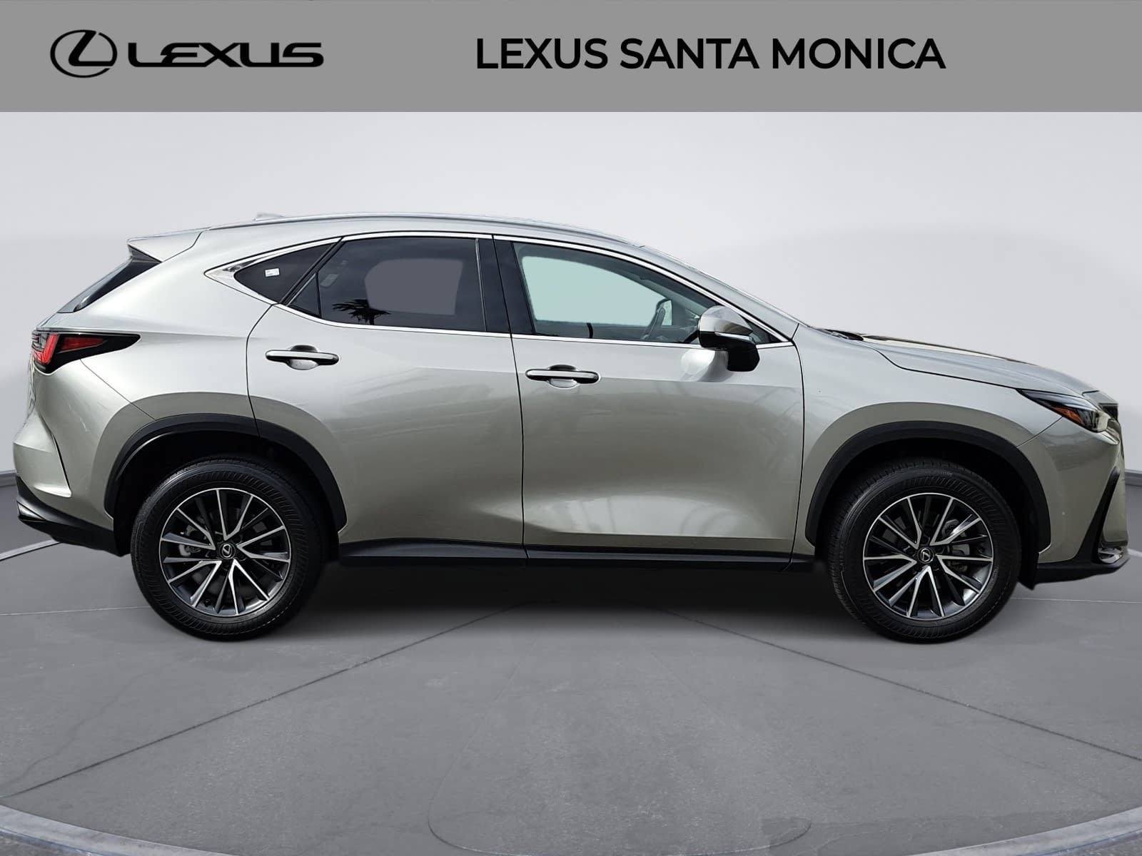 Used 2024 Lexus NX 350 AWD w/ Vision Package image 4