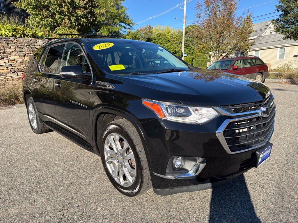 Used 2020 Chevrolet Traverse Premier AWD/4WD image 8