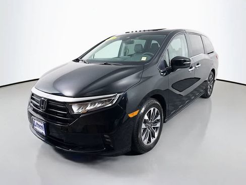Certified 2023 Honda Odyssey EX-L image 3