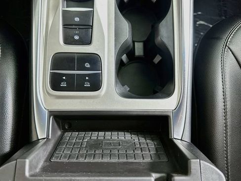 Used 2022 Ford Explorer Limited w/ Equipment Group 301A RWD image 21