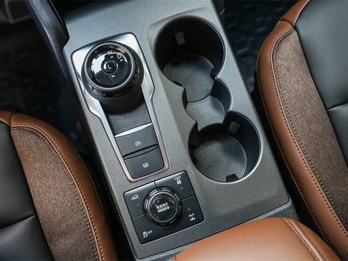 New 2025 Ford Bronco Sport Outer Banks w/ Sasquatch Outer Banks Package image 21