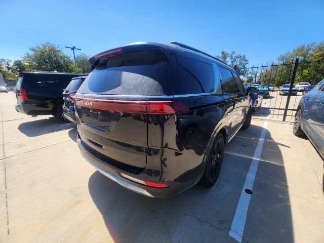 Used 2022 Kia Carnival SX FWD image 4