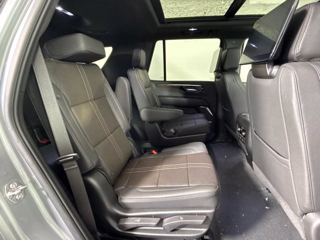 New 2026 Chevrolet Tahoe High Country AWD/4WD image 36