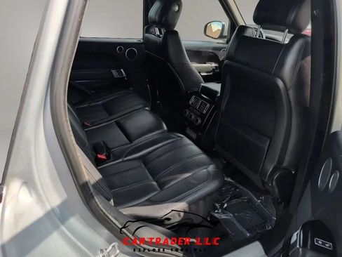 Used 2017 Land Rover Range Rover HSE AWD/4WD image 34