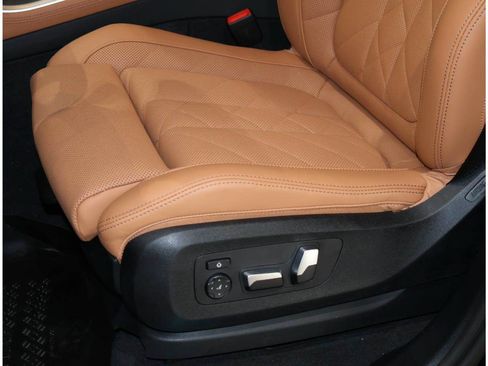 Used 2026 BMW X5 sDrive40i w/ Parking Assistance Package RWD image 14