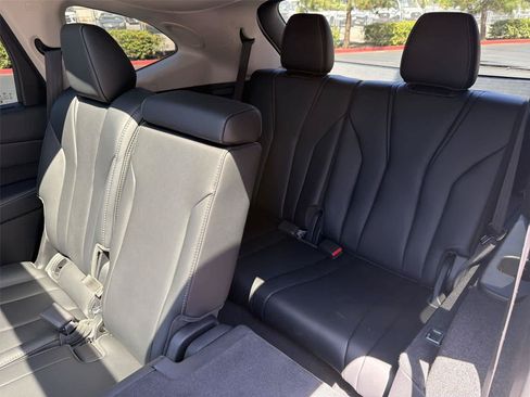Used 2025 Acura MDX FWD w/ Technology Package image 42