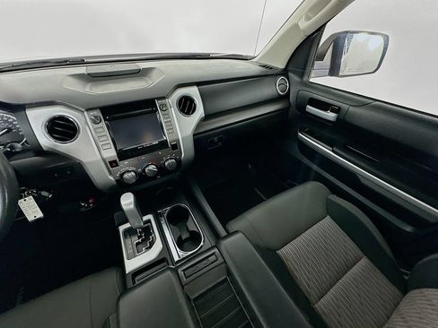Used 2015 Toyota Tundra SR5 w/ SR5 Upgrade Package RWD image 11
