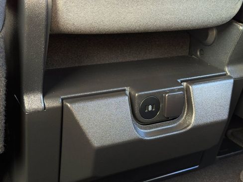 Used 2025 Ford F150 XLT w/ Equipment Group 301A Standard image 36