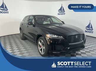 Used 2018 Jaguar F-PACE S video 1