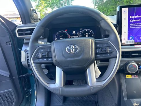 New 2026 Toyota 4Runner TRD Off-Road Premium AWD/4WD image 22
