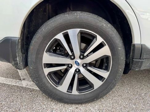 Used 2019 Subaru Outback 2.5i Limited w/ Popular Package #2 image 31