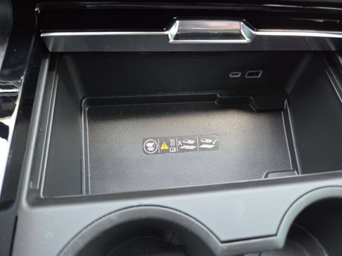 New 2026 GMC Yukon AT4 Ultimate AWD/4WD image 15