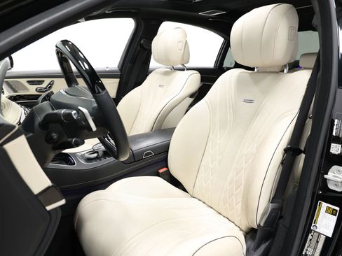 Used 2015 Mercedes-Benz S 63 AMG 4MATIC Sedan image 16
