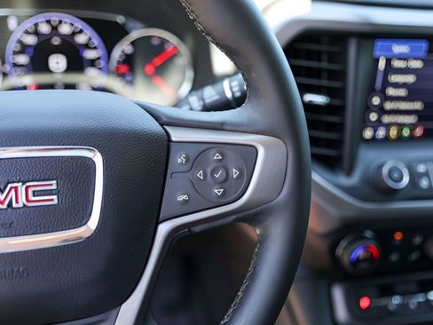 Used 2023 GMC Acadia AT4 w/ Technology Package AWD/4WD image 16