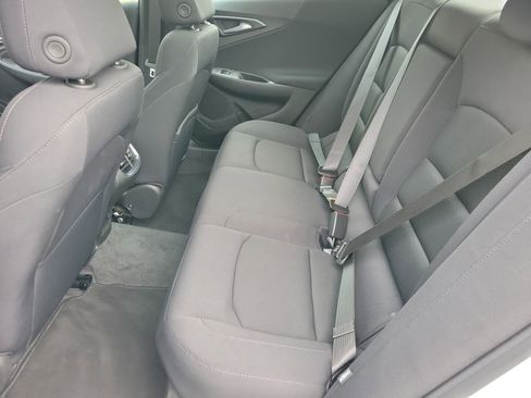 Used 2024 Chevrolet Malibu LT image 9